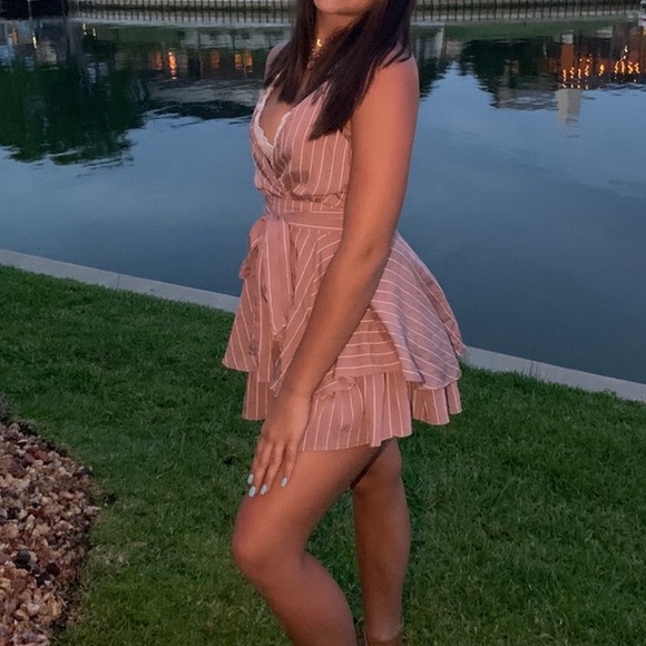 Romper - Picture 3 of 4